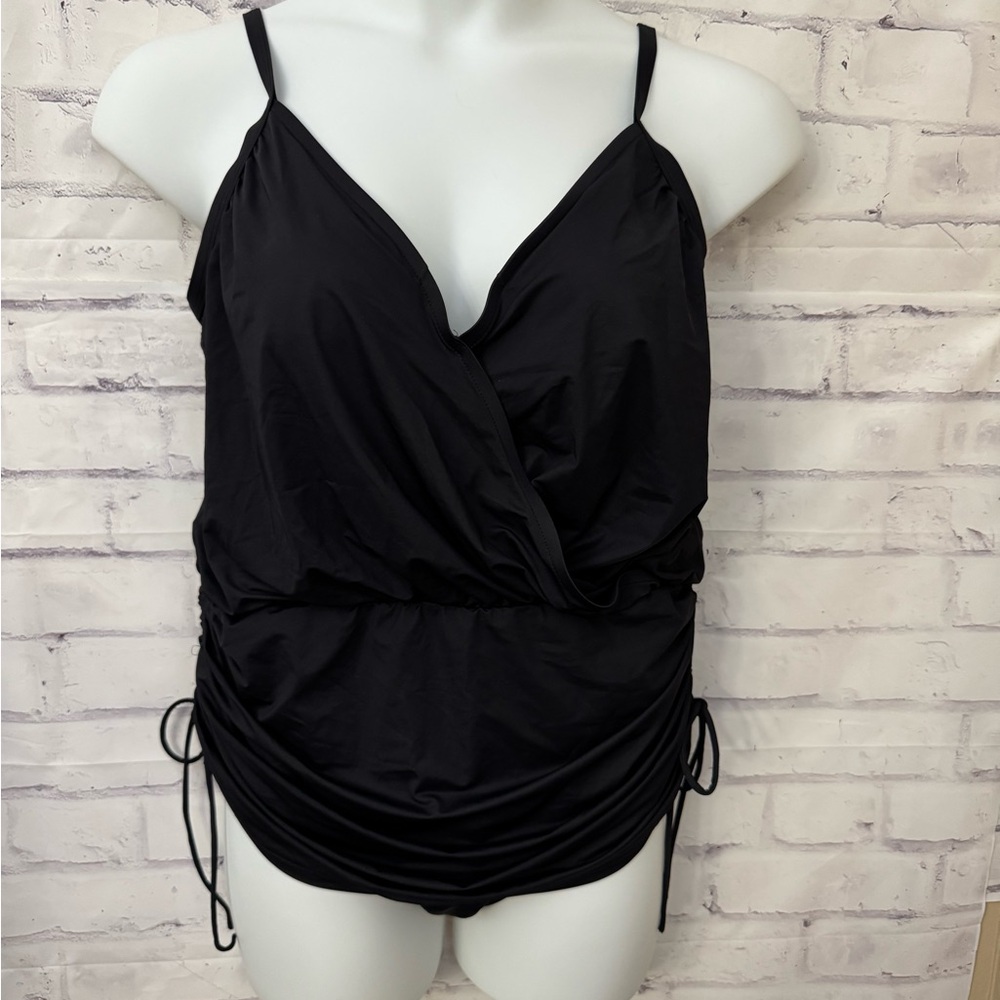 Dreamsuit By Miracle Brand Size 14 Black Slimming Cinch‎ Side Modest Swimsuit
